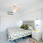 Fabulous New 2 Bedroom In Адехе