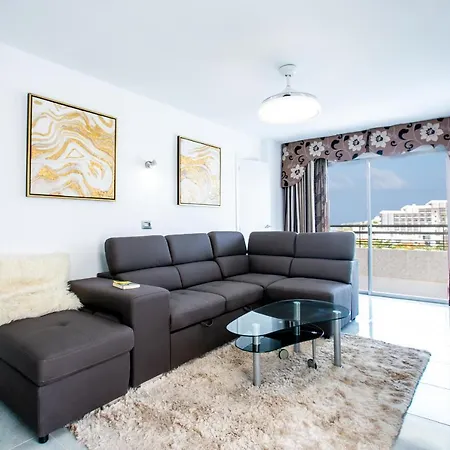 Fabulous New 2 Bedroom In Apartmán *