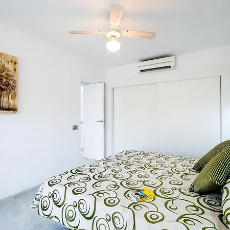 Fabulous New 2 Bedroom In Appartamento Costa Adeje (Tenerife)