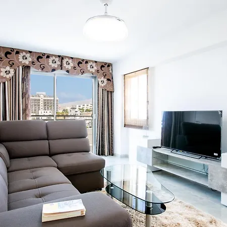 Fabulous New 2 Bedroom In Apartamento *