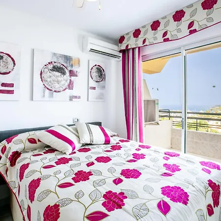 Fabulous New 2 Bedroom In Apartamento